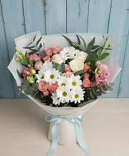 Букет цветов из:  Розы, Лизиантусы и Хризантемы в Кантемировке