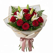 Букет цветов из:  Лилии и Розы в Кантемировке