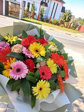 Букет цветов из:  Герберы #REPLACE_PRED# Кантемировке
