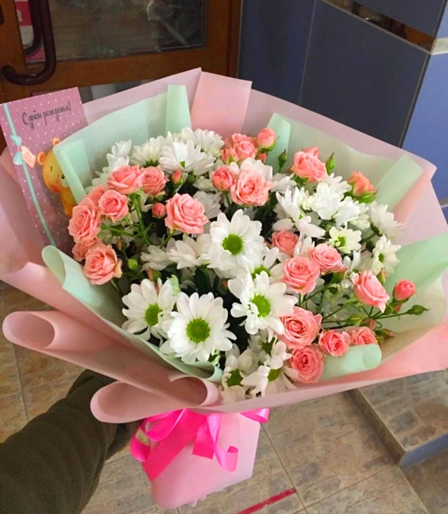 Букет цветов из: Розы и Хризантемы в Кантемировке