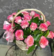Цветочная композиция из Розы в корзине #REPLACE_PRED# Кантемировке