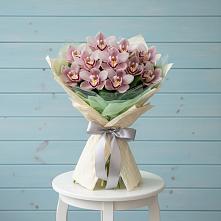 Букет цветов из:  Орхидеи и Розы в Кантемировке