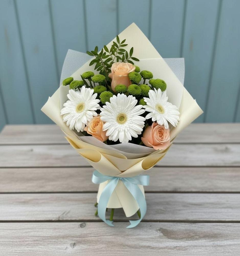 Букет цветов из: Герберы, Розы и Хризантемы в Кантемировке