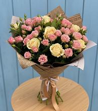 Букет цветов из:  Розы #REPLACE_PRED# Кантемировке