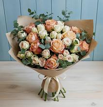 Букет цветов из:  Альстромерии и Розы в Кантемировке